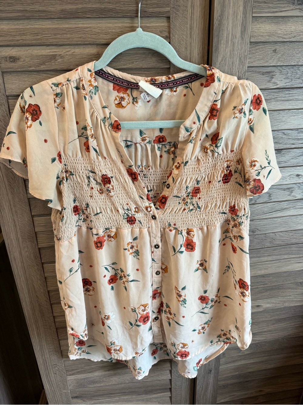 Knox Rose Cream Floral Smocked Button-Front Blouse